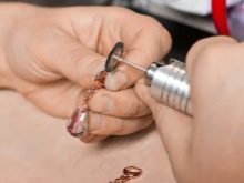 985 проба золота: що це таке? Особливості білого та іншого золота 985 проби, його склад
