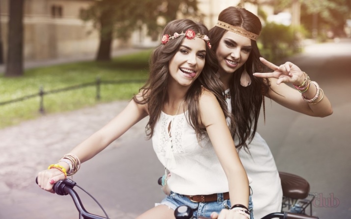 Браслети дружби (60 фото): моделі friendship для друзів і подруг, парні best friends