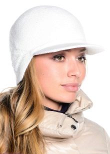 Брендові бейсболки (57 фото): фірмові кепки New era, Nike Air Jordan, Ralph Lauren