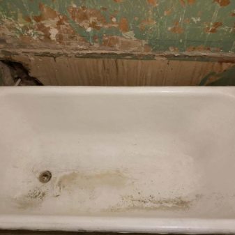 Чавунні ванни російського виробництва: кіровські і новокузнецьку, моделі з антиковзаючим покриттям та інші. Популярні розміри: 170х70, 180х80, 140х70