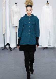 Чоботи Chanel (35 фото): зимові жіночі моделі з ланцюгами і іншим декором