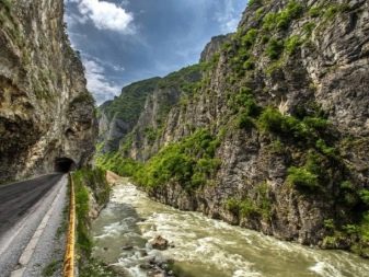 Чорногорія в липні (47 фото): погода і активний відпочинок в Чорногорії в літньому місяці. Клімат у горах
