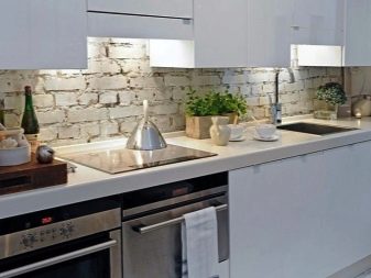 Фартух з каменю для кухні: плюси і мінуси кухонного фартуха з декоративного штучного та натурального каміння. Приклади дизайну інтер’єру