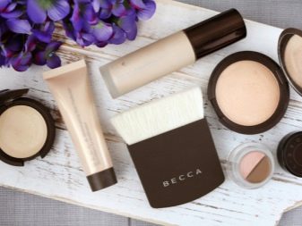 Косметика Becca: тональний крем та інша продукція для макіяжу. Хто виробник?