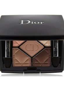 Косметика Dior: новинки декоративної і уходових косметики. Кращі набори для особи. Відгуки