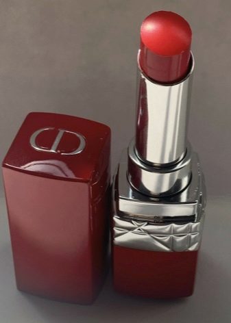 Косметика Dior: новинки декоративної і уходових косметики. Кращі набори для особи. Відгуки