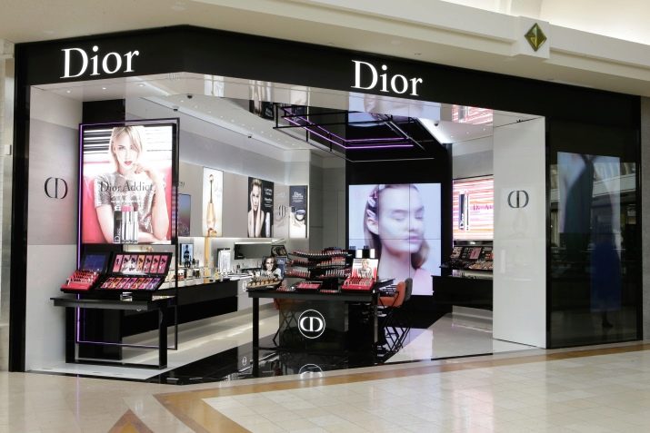 Косметика Dior: новинки декоративної і уходових косметики. Кращі набори для особи. Відгуки