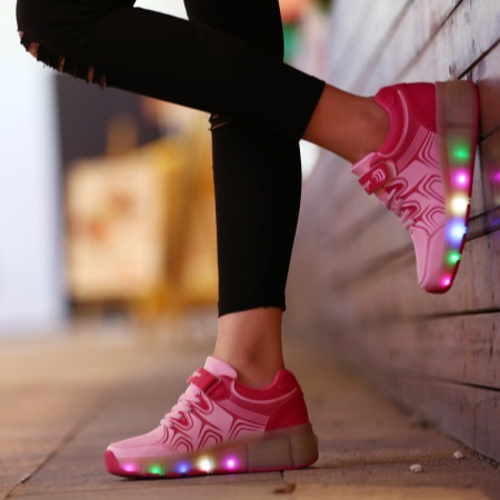 Кросівки Heelys (49 фото): Bolt Plus x2 і інші моделі, відгуки про Хіліс