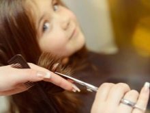 Куди подіти волосся після стрижки будинку? Можна викидати стрижене волосся?