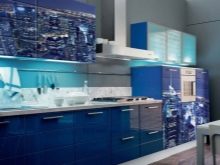 Кухні з фотодруком (54 фото): кухонні гарнітури з фотодруком на фасадах, «Орхідея» і «Кава», «Метелики» та інші малюнки