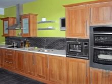 Кухні з шпони (43 фото): плюси і мінуси шпонованих кухонних гарнітурів. Що краще: натуральний шпон, екошпон або МДФ?