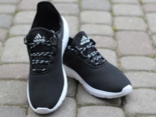 Літні кросівки Adidas (27 фото): особливості і переваги легких моделей взуття популярного бренду