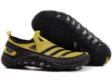 Літні кросівки Adidas (27 фото): особливості і переваги легких моделей взуття популярного бренду