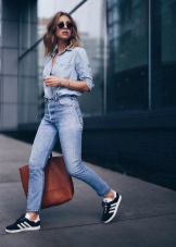 Літні кросівки Adidas (27 фото): особливості і переваги легких моделей взуття популярного бренду