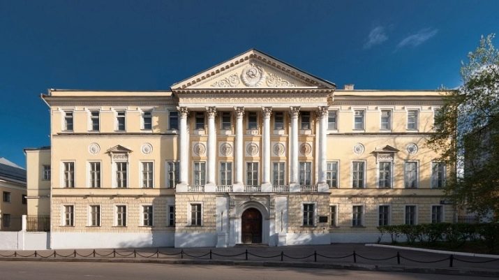 Інженер-геодезист: посадова інструкція, обов’язки і зарплата. Чим займається?