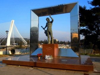 Пам’ятки в Подгориці: що можна подивитися самостійно в столиці Чорногорії? Пам’ятник Висоцькому, Пушкіну та інші цікаві місця