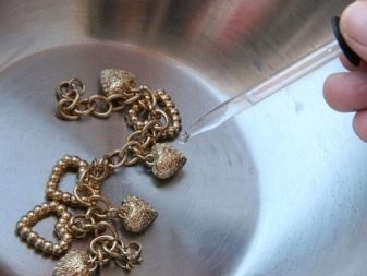 Позолочене срібло: скільки тримається позолота? Як почистити ювелірні вироби в домашніх умовах швидко і ефективно? Як доглядати за ними, щоб позолота не облізла?