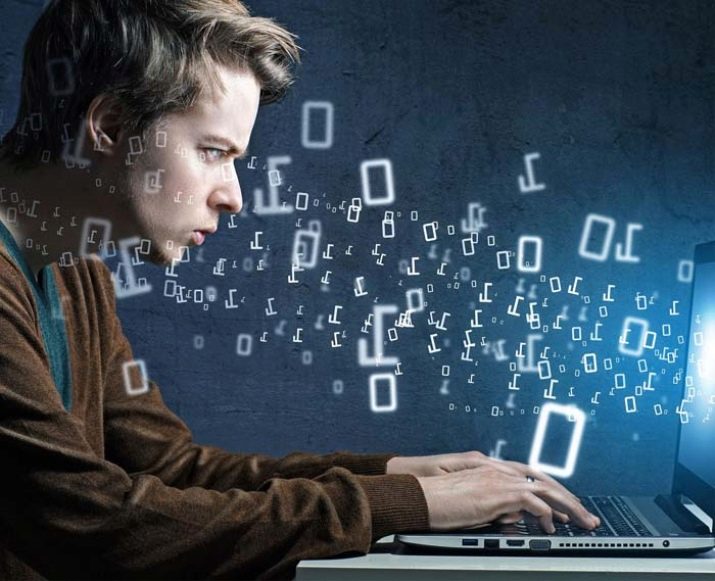 Робота Python-програмістом: в чому полягає професія? Яка зарплата? Як почати працювати віддалено без досвіду?