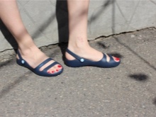 Сандалі Crocs (35 фото): жіночі моделі дитячих кроксов, босоніжки
