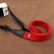 Що подарувати фотографу? 23 фото Книги й інші варіанти подарунка людині, яка любить фотографувати, на Новий рік, день народження та інші свята