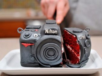 Що подарувати фотографу? 23 фото Книги й інші варіанти подарунка людині, яка любить фотографувати, на Новий рік, день народження та інші свята