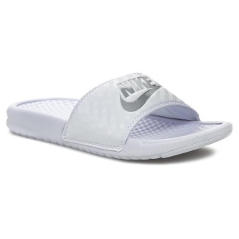 Шльопанці Nike (57 фото): жіночі шльопанці “Найк”, моделі Solarsoft slide, сандалі, які робляться ляпанцями