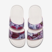 Шльопанці Nike (57 фото): жіночі шльопанці “Найк”, моделі Solarsoft slide, сандалі, які робляться ляпанцями