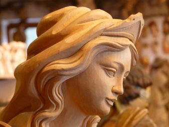 Скульптурна різьба по дереву (17 фото): поради для початківців, інструменти для створення скульптури, етапи виконання, особливості