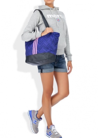 Спортивні сумки Adidas (52 фото): жіночі моделі для спорту, особливості і переваги