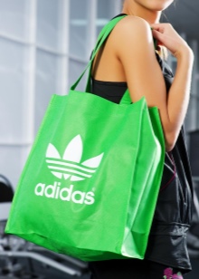 Спортивні сумки Adidas (52 фото): жіночі моделі для спорту, особливості і переваги