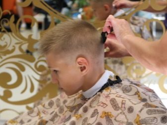 Стрижки напівбокс для хлопчиків (39 фото): зачіски для підлітків, дитячі стрижки на 5 і 10 років