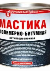 Туалет під сходами (43 фото): розміри санвузла під сходами на другий поверх і проекти розміщення під нею, варіанти для дерев’яного будинку