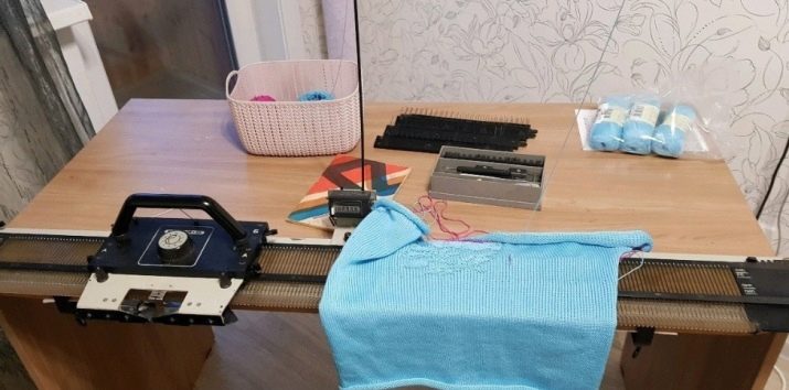 В’язальні машини «Нева»: моделі «Нева-2», «Нева-1» та інші, габарити ручної машини для в’язання, інструкція з експлуатації