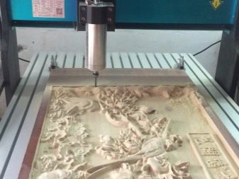 Верстат для різьби по дереву: деревообробні 3D-моделі з ЧПУ, ручні та інші верстати для різьблених виробів і для художнього різьблення, виготовлення саморобного інструменту
