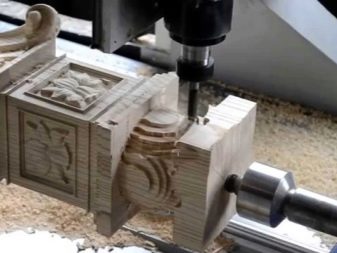 Верстат для різьби по дереву: деревообробні 3D-моделі з ЧПУ, ручні та інші верстати для різьблених виробів і для художнього різьблення, виготовлення саморобного інструменту