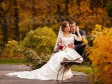 Весільна фотосесія на природі (51 фото): ідеї для зйомки в лісі і в полі у день весілля для нареченого і нареченої