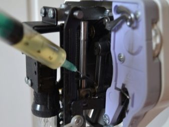 Як чистити швейну машинку? Чистка та догляд за швейною машиною в домашніх умовах