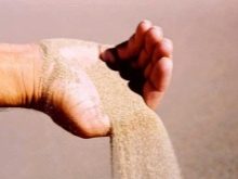 Як почистити хутряний комір в домашніх умовах? 19 фото Як випрати і чим можна прибрати жовтизну натурального хутра