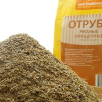 Як почистити хутряний комір в домашніх умовах? 19 фото Як випрати і чим можна прибрати жовтизну натурального хутра