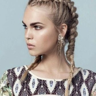 Як заплести дві косички з боків самій собі? Як навчитися красиво заплітати 2 об’ємні коси зверху самостійно?