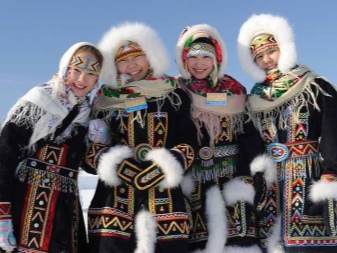 Якутська національний костюм (фото 48): традиційні вбрання якутів, моделі для дівчинки якутяночки і жіночі