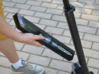 заряджати електросамокат? Вибір зарядного пристрою. На скільки вистачає заряду акумулятора?