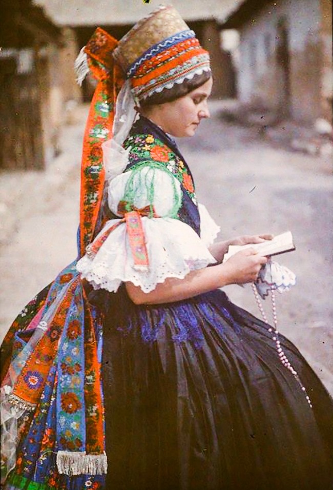 19 нарядів з ХІХ століття, поруч з якими меркне вся сучасна мода