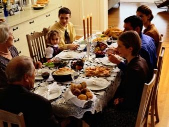 38 років шлюбу: як називається весілля? Вибираємо подарунок батькам на ртутну річницю спільного життя