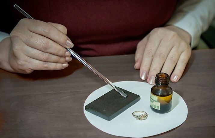 925 проба золота: що це? Буває 925 проба золота? Як відрізнити біле золото від срібла?