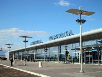Аеропорти Чорногорії: назви міжнародних аеропортів прильоту, список аеропортів ближче до моря