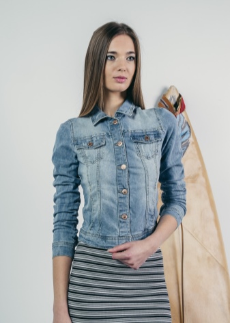 Alcott (67 фото): куртки і джинси, штани і футболки, вітровка та інший одяг від бренду Алкот, відгуки