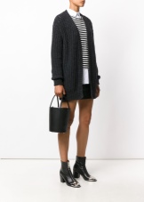 Alexander Wang (114 фото): сумки і одяг, колекція Adidas Originals від Олександра Ванга, кросівки, кеди, босоніжки і рюкзаки