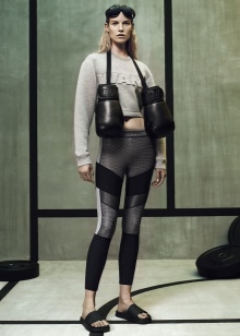 Alexander Wang (114 фото): сумки і одяг, колекція Adidas Originals від Олександра Ванга, кросівки, кеди, босоніжки і рюкзаки