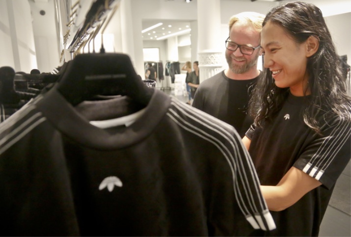 Alexander Wang (114 фото): сумки і одяг, колекція Adidas Originals від Олександра Ванга, кросівки, кеди, босоніжки і рюкзаки